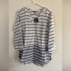 NWT Eddie Bauer WOMENS M wrinkle resistant Beach Light Linen  COTTON Top Gray Wh